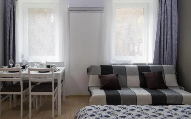 Comfortable Bed, 10 min walk to center