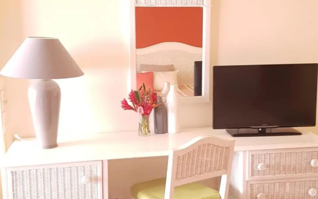 Studio Les pieds dans l'eau