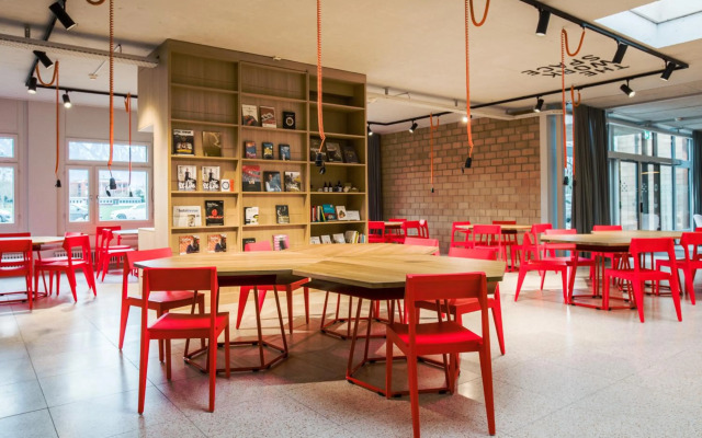 The Lab Hotel & Apartments