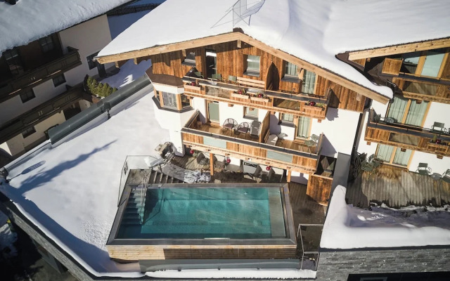 Hotel Astrid - Ski In & Ski Out