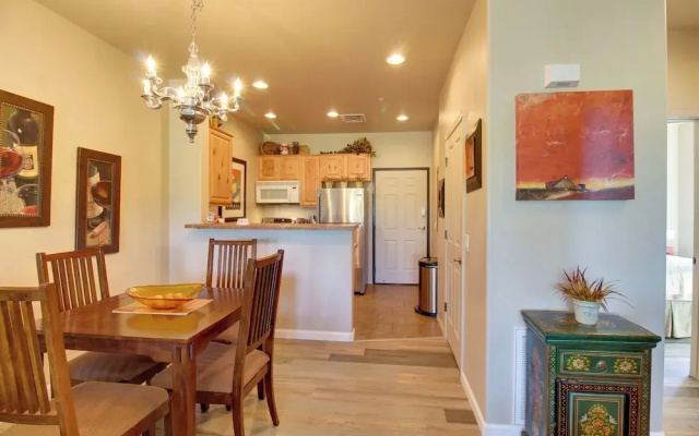 Overgaard Condo w/ Balcony, Near Hiking & Golfing