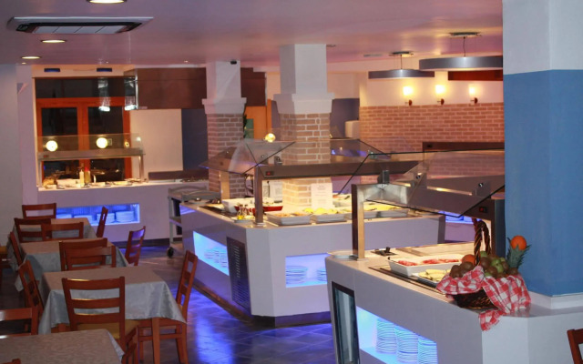 Balansat Torremar Apartments