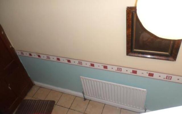 Apple Guest House