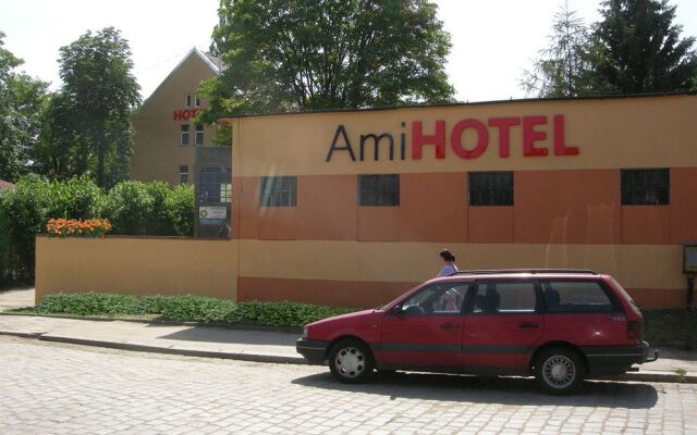 Ami Hotel