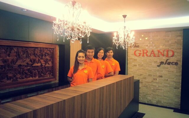 Grand Lopburi