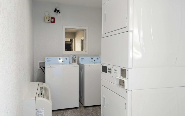 Motel 6 Victoria, TX