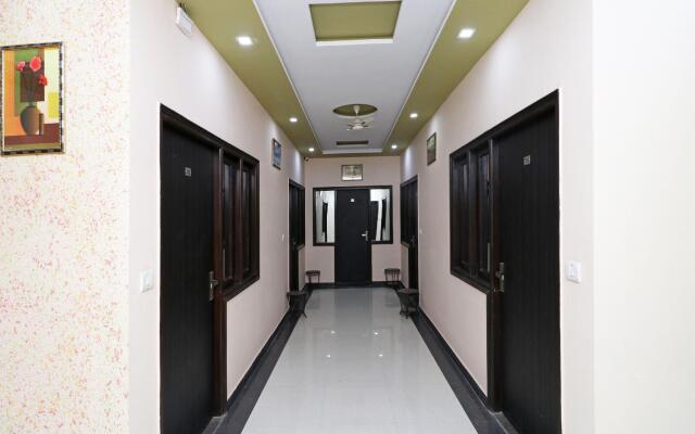 OYO 10133 Hotel Rama Grand HS