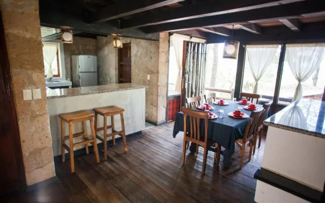 Monteverde Hotel de Cabañas