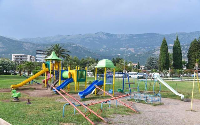 Family Apartment Budva