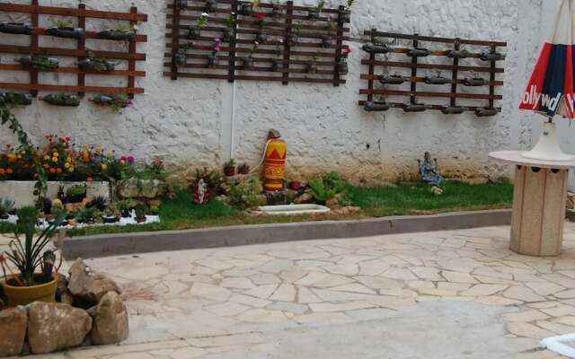 Hotel Dona Emilia