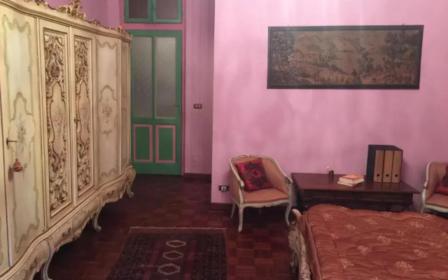 Lalla's Central Apartment