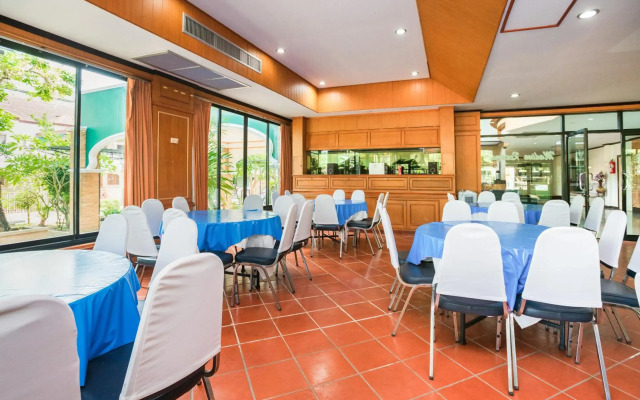 OYO 566 Princess Park Hotel