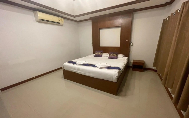 Phuket Airport Villa