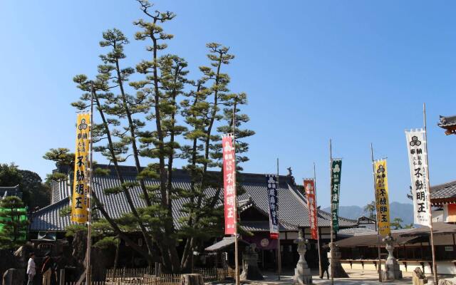 Miyajima Seaside Hotel