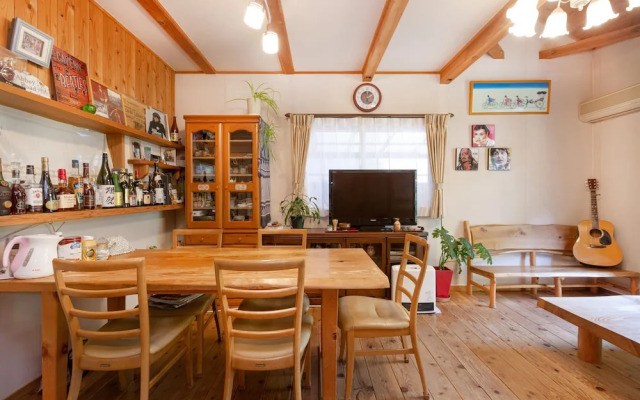 Abbey Road Inn Seika