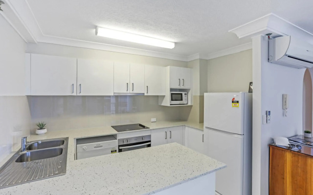 Boulevard North Holiday Apartments