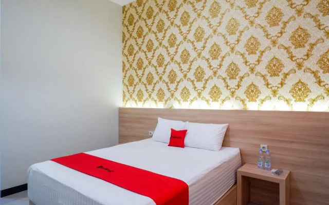 RedDoorz Plus @ Jl Pemuda Pati