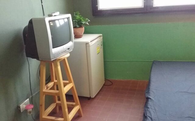 Hipstel hostel&bistro