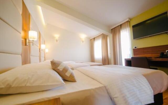 Hotel Jana