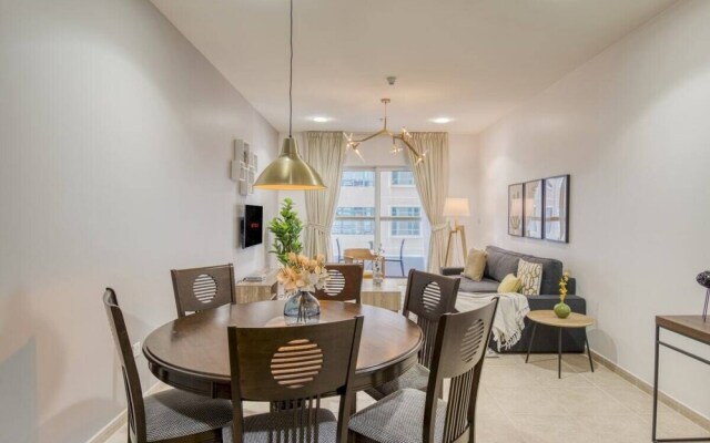 Spacious & Comfy Apt in Dubai Marina