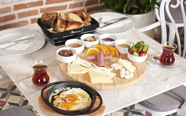 Saratoga Hotel Sultanahmet