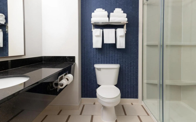 Fairfield Inn & Suites by Marriott Cincinnati Eastgate