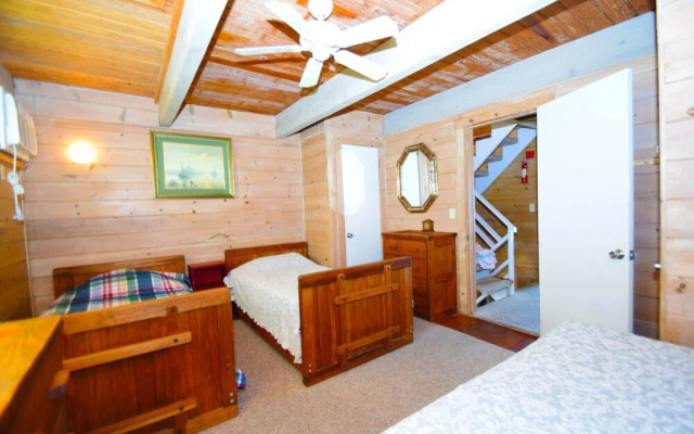 Beachwalk II 12 4 Bedroom Condo by RedAwning