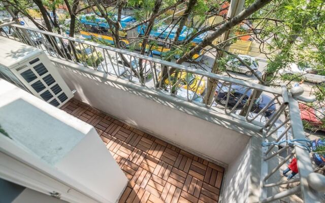 FM Deluxe 1-BDR Apartment - Style Meets Charm
