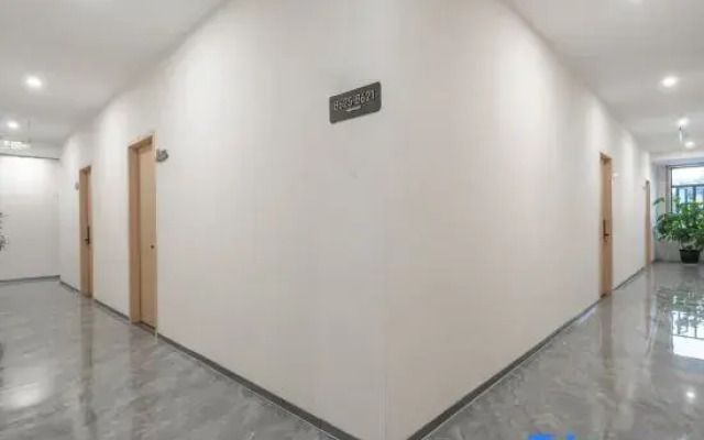 Ruyi 168 Hotel