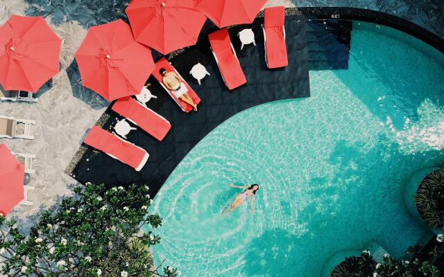 The Sea - Cret Hua Hin