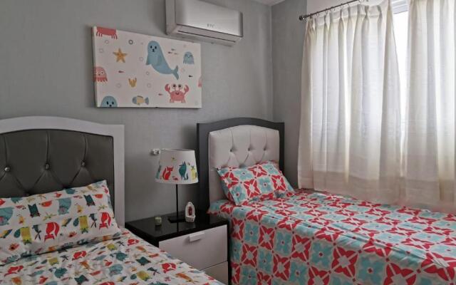 BlueSky II - Netflix, WIFI, AC, CATV