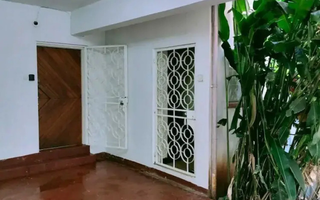 Lux Suites Anahita Apartments Parklands