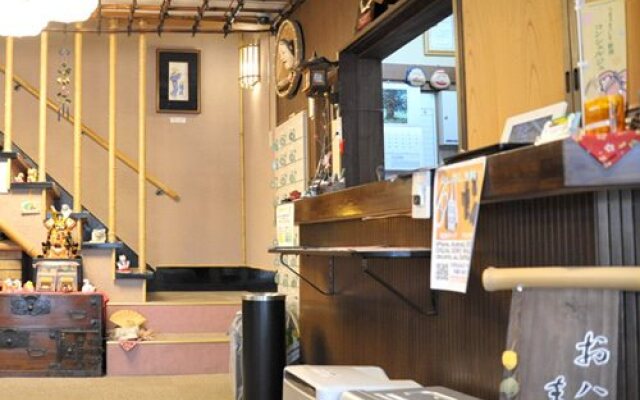 Itoya Ryokan (Sadogashima)