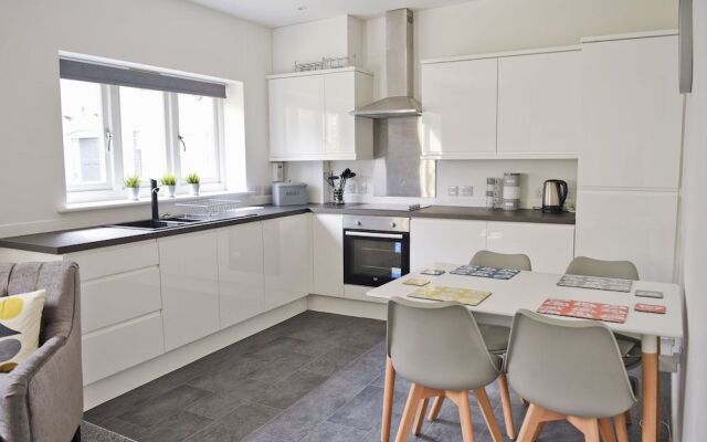 Toothbrush Apartments - Central Ipswich - Fore St - Adults Only