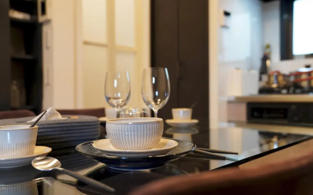 Penthouse 1-bedroom Flat in Hiroo Shibuya