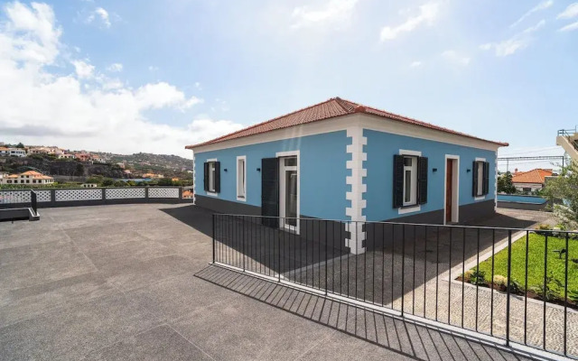 Luxury Retreat in Camara de Lobos