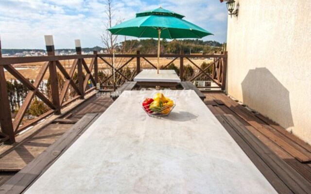 Taean Eia Pension