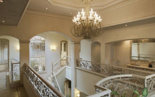 Hotel & Suites Quinta Magna
