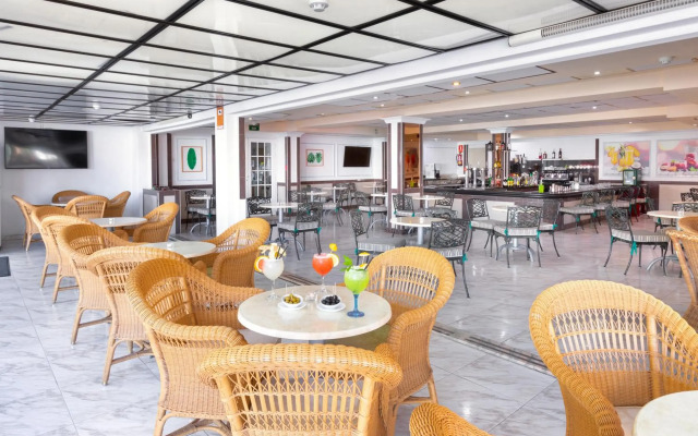 HC Hotel Magec