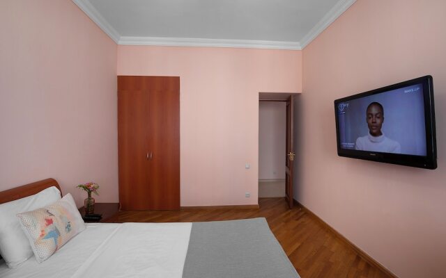 RIS Central Apartments Yerevan