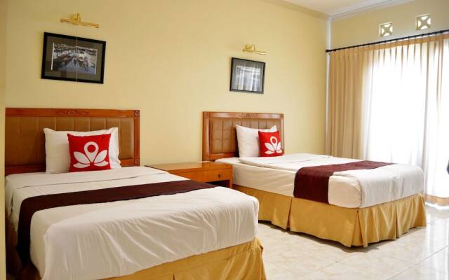 ZEN Rooms Cipayung Km. 20