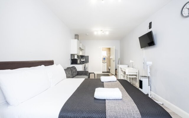 Kings Studio Apartments