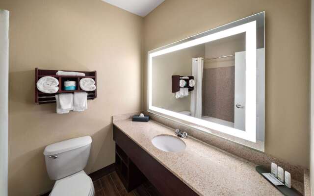 La Quinta Inn & Suites by Wyndham Houma