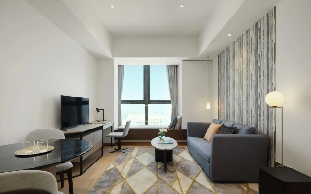 The Clouds Apartment