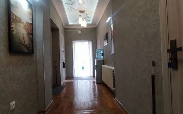 "Orom" Guests House