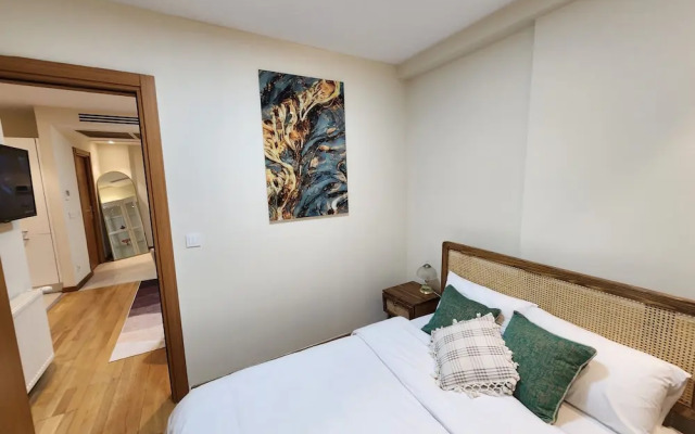 Perfect Residence Taksim with pool