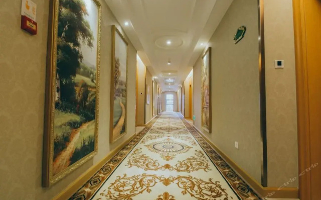 Vienna International Hotel (Shenzhen Longgang Ti'an Digital Park)