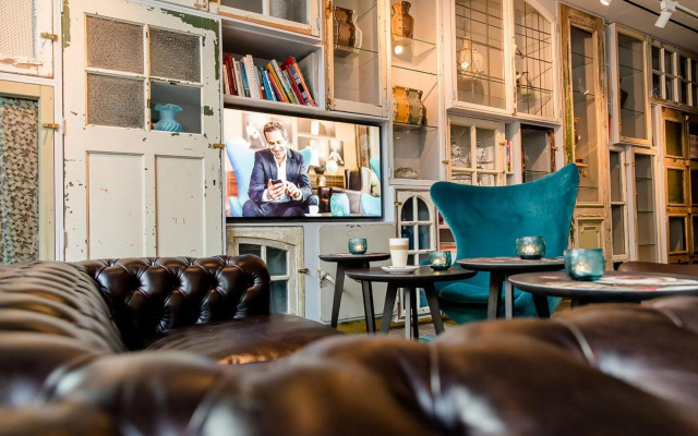 Motel One Amsterdam - Waterlooplein