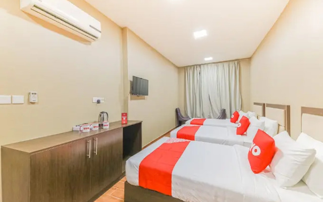 Alpha Suites Hotel