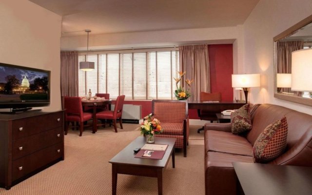 The Virginian Suites, an Ascend Collection hotel